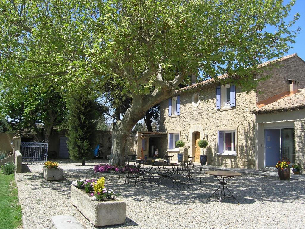 Le Mas Des Hirondelles Otel Saumane-de-Vaucluse Dış mekan fotoğraf